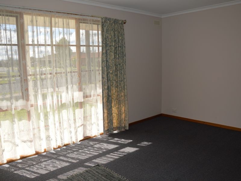 1B Bunyip Court, Morwell VIC 3840