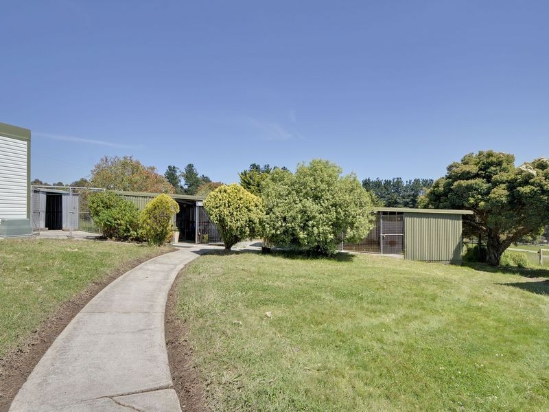 33 Wongan Crescent, Churchill VIC 3842