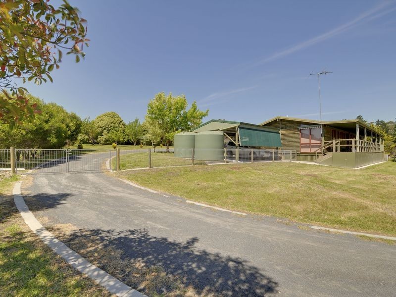 33 Wongan Crescent, Churchill VIC 3842