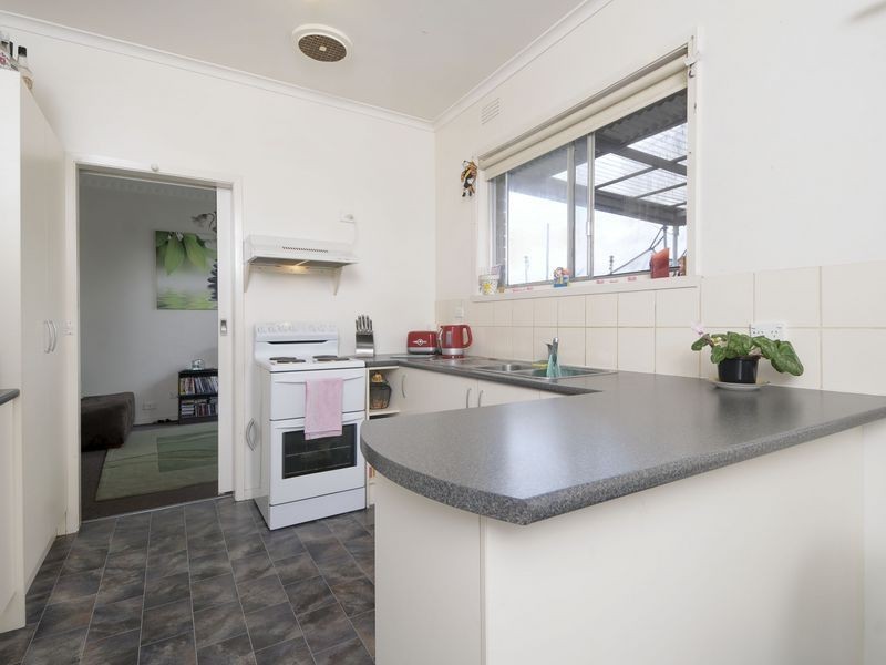 31 Gillie Crescent, Morwell VIC 3840