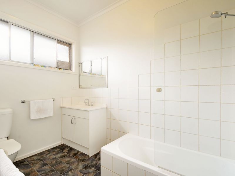 31 Gillie Crescent, Morwell VIC 3840