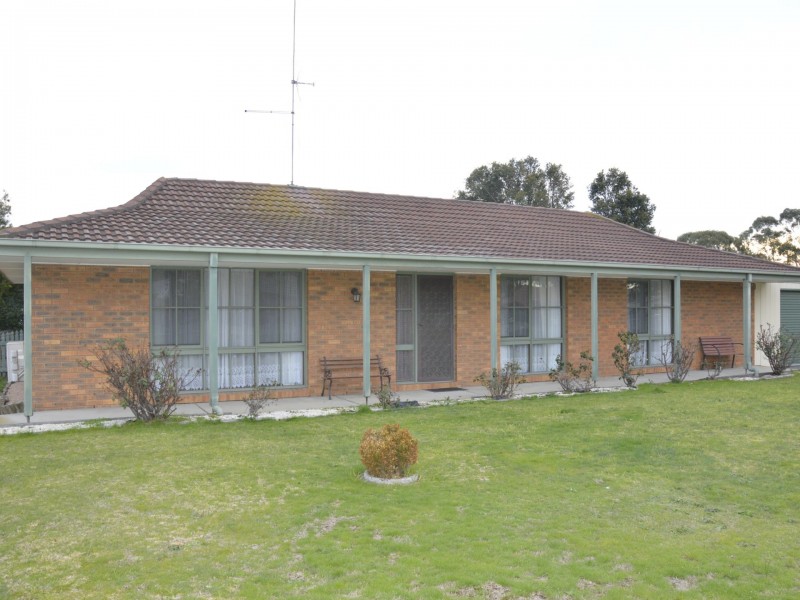 13 Glenview Drive, Traralgon VIC 3844