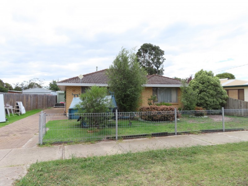 12 Dawson Street, Rosedale VIC 3847