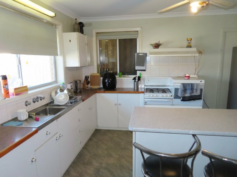 12 Dawson Street, Rosedale VIC 3847