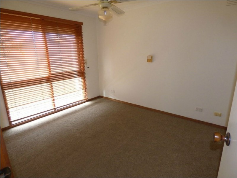 21 Abbott Street, Moe VIC 3825