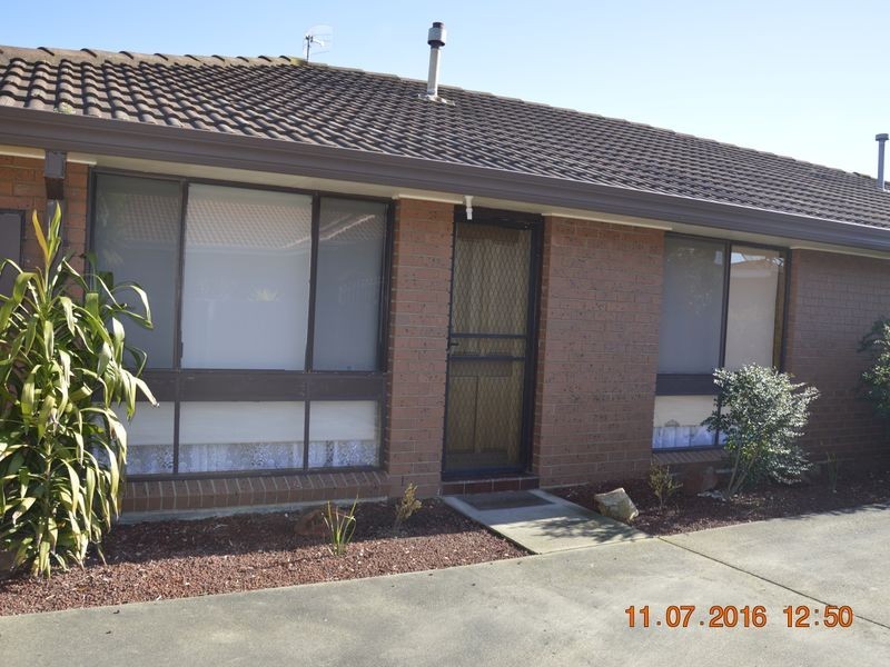 1/7 Park Avenue, Morwell VIC 3840