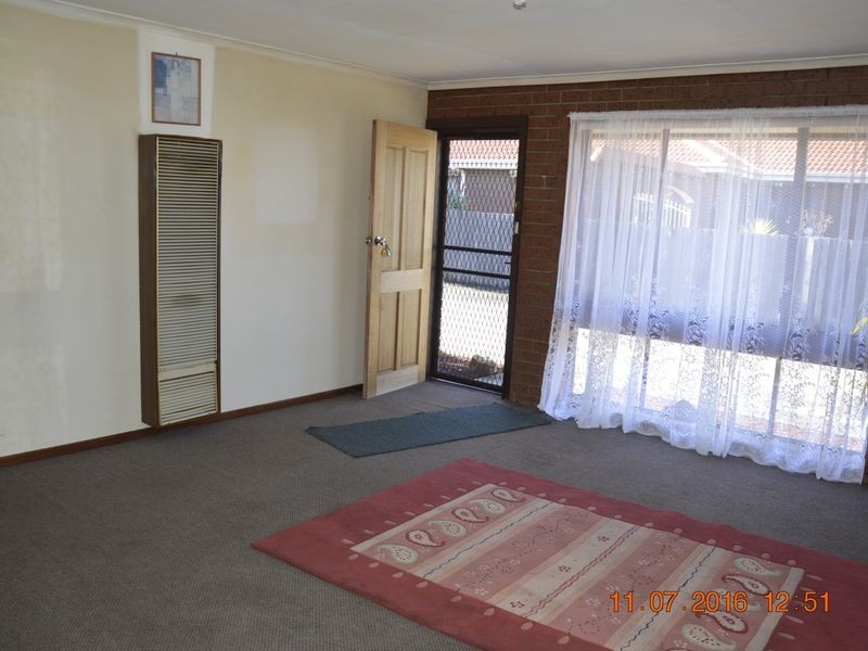 1/7 Park Avenue, Morwell VIC 3840