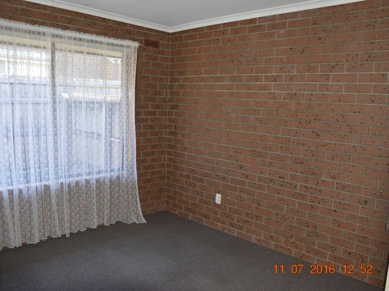 1/7 Park Avenue, Morwell VIC 3840