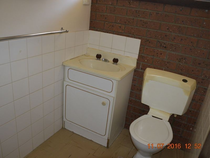 1/7 Park Avenue, Morwell VIC 3840