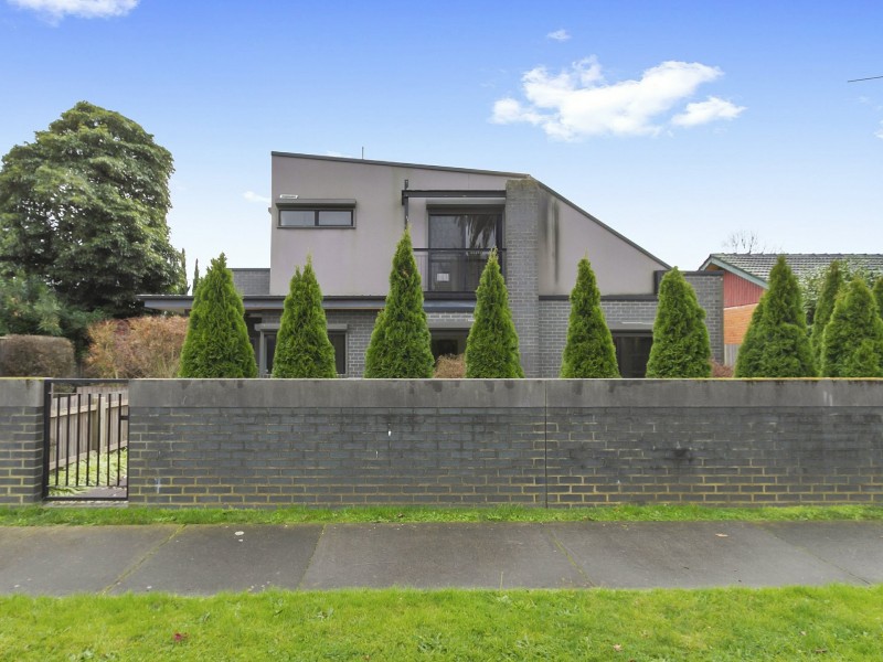 Unit 1/13 Travers Street, Morwell VIC 3840