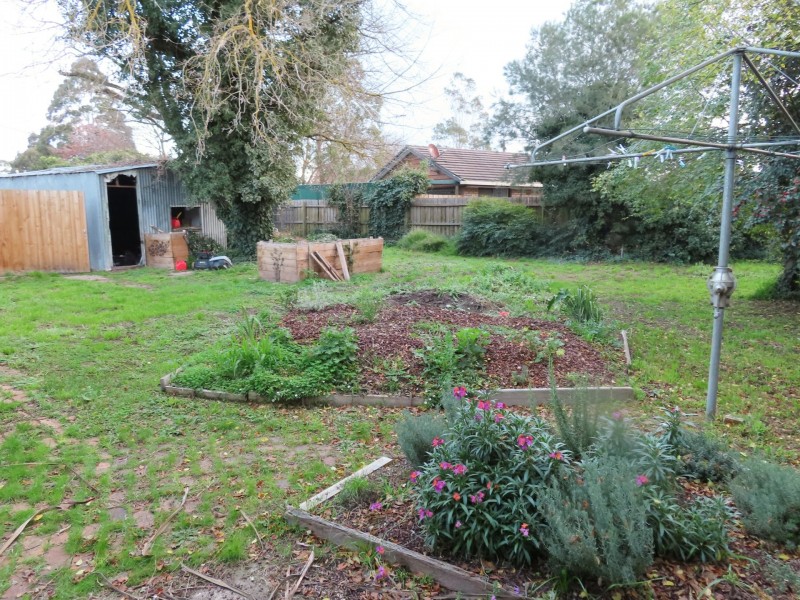 12 Lyons Street, Rosedale VIC 3847