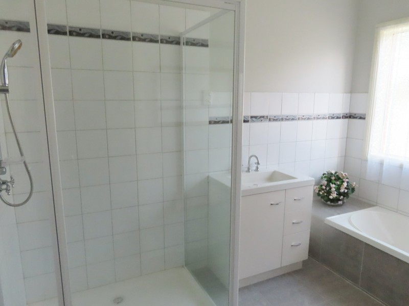 31 George Street, Rosedale VIC 3847