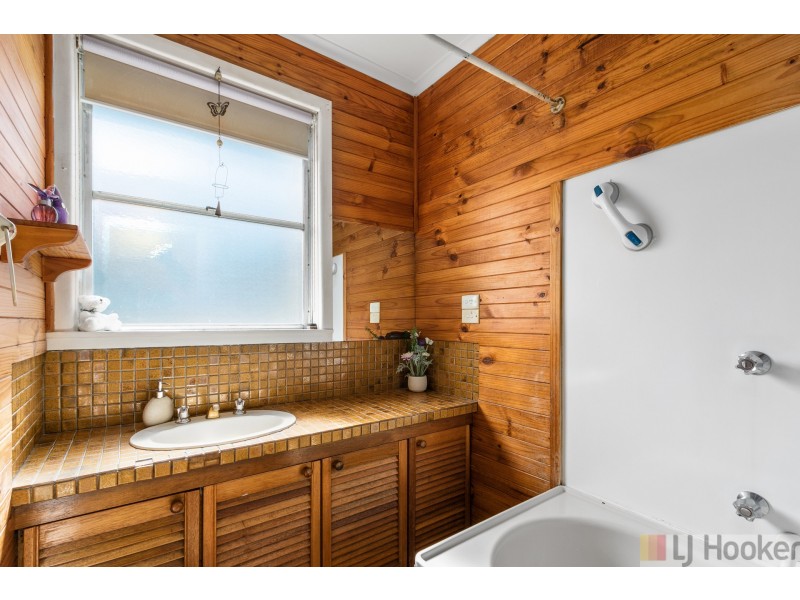 15 Lyndon Crescent, Traralgon VIC 3844