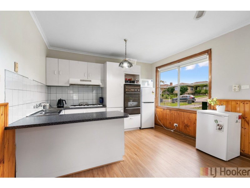 15 Lyndon Crescent, Traralgon VIC 3844