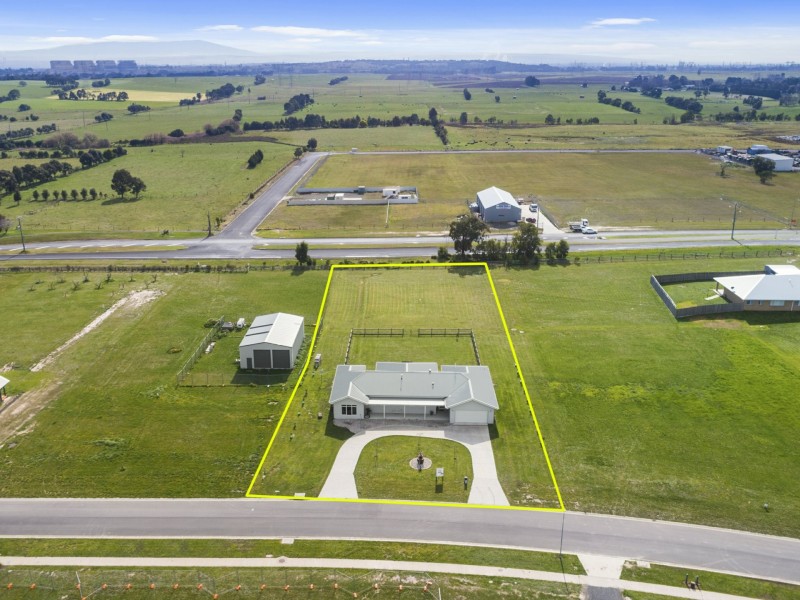 6 Atkinson Avenue, Churchill VIC 3842