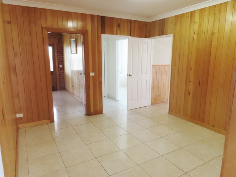 4 Widdowson Court, Rosedale VIC 3847