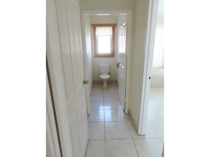 4 Widdowson Court, Rosedale VIC 3847