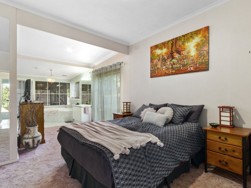 4 Pollock Avenue, Traralgon VIC 3844