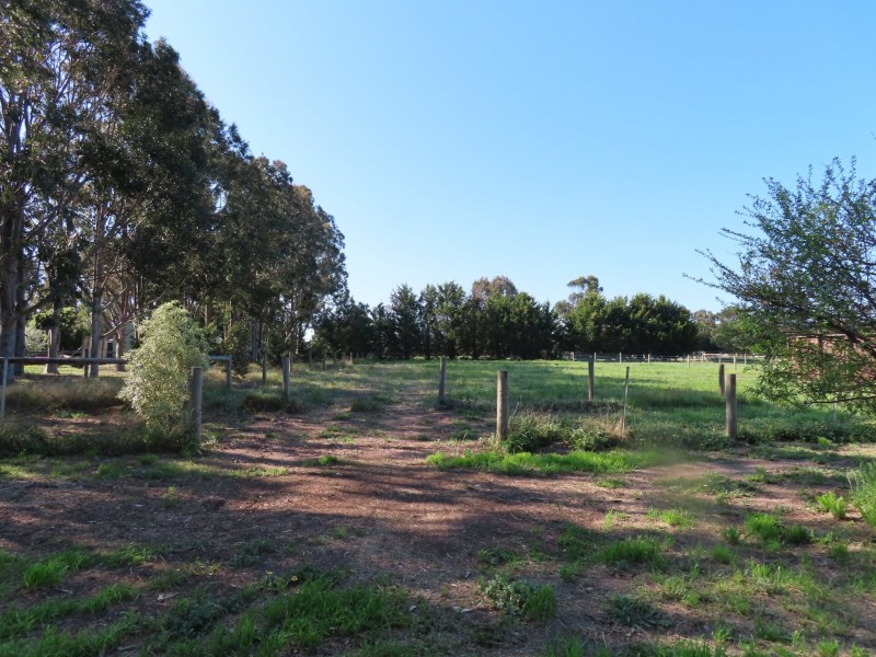 Lot 1/21 Ashton Court, Rosedale VIC 3847