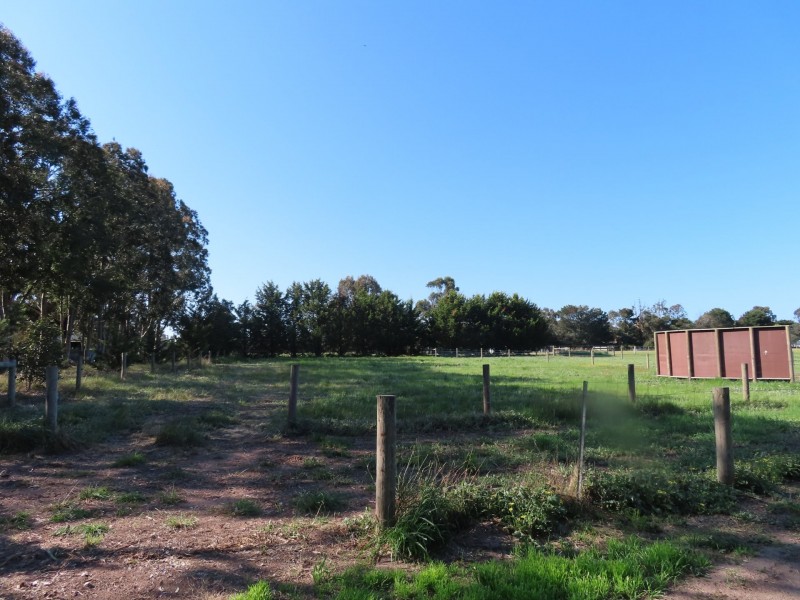 Lot 1/21 Ashton Court, Rosedale VIC 3847