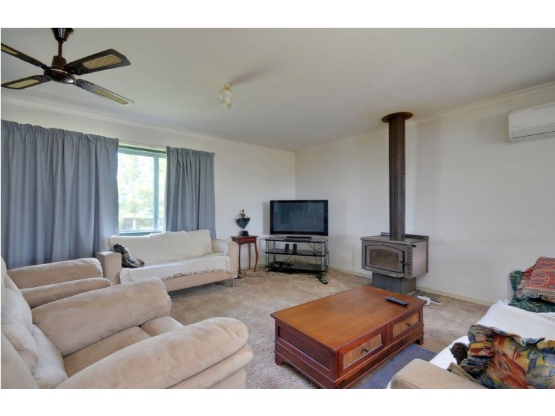 12 Tenneille Court, Rosedale VIC 3847