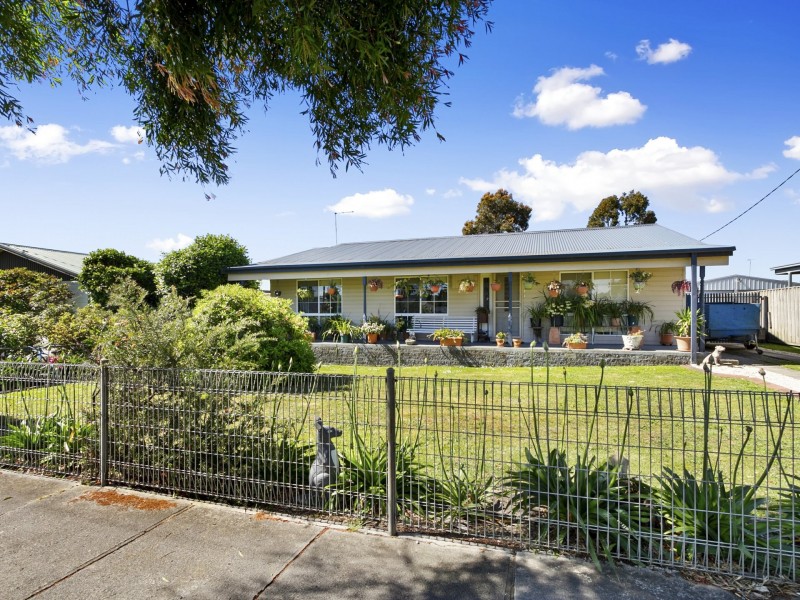 295 Old Sale Road, Newborough VIC 3825