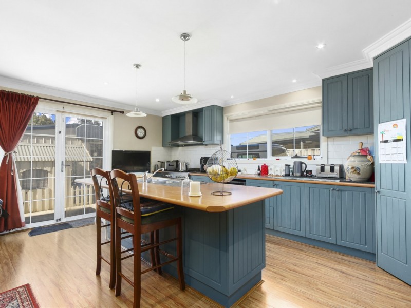 295 Old Sale Road, Newborough VIC 3825