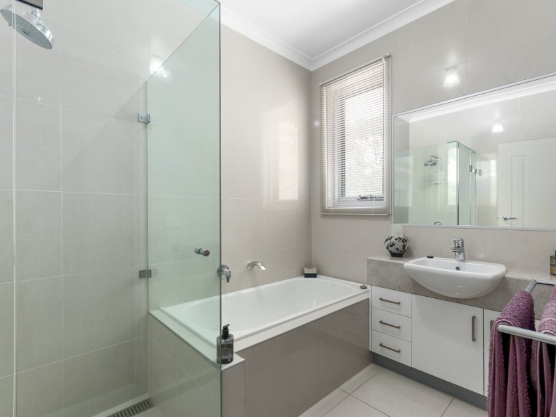 19 Browns Road, Koornalla VIC 3844