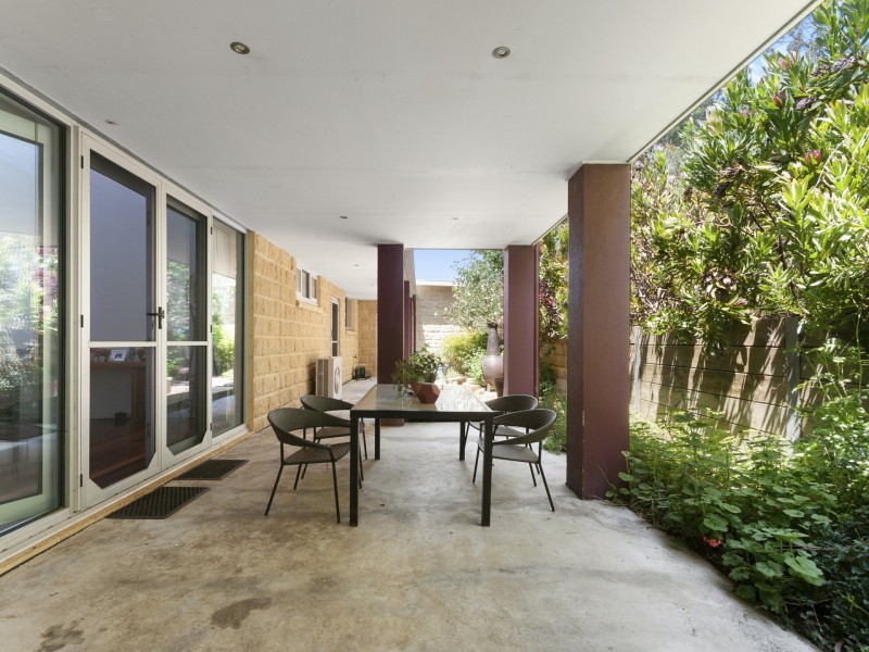 19 Browns Road, Koornalla VIC 3844