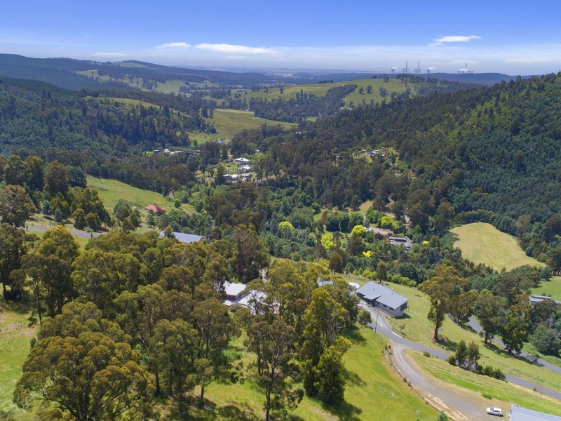 19 Browns Road, Koornalla VIC 3844