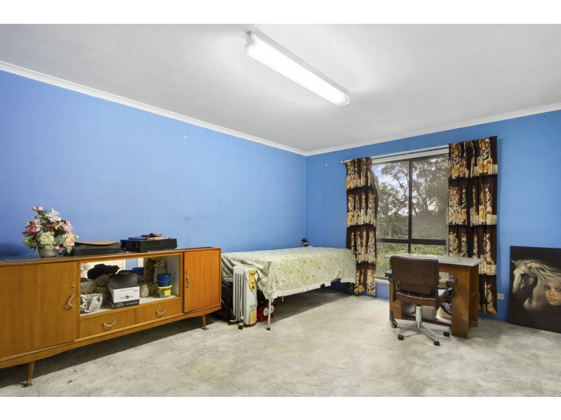 12 Frys Track, Newborough VIC 3825