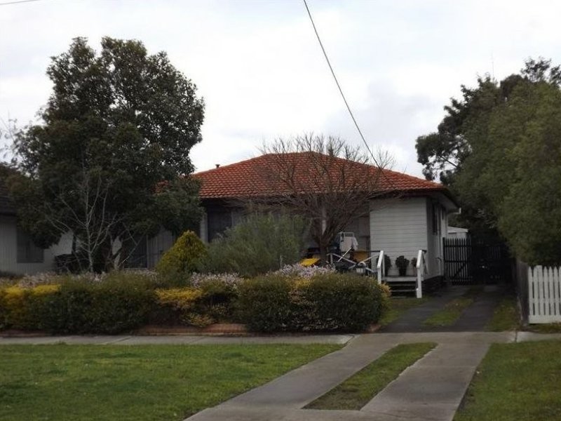 11 Dawson Street, Rosedale VIC 3847