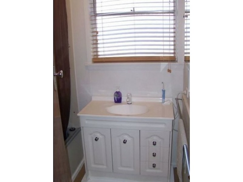 11 Dawson Street, Rosedale VIC 3847