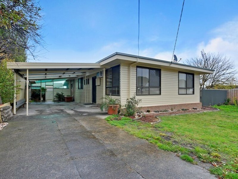 74 Comans Street, Morwell VIC 3840