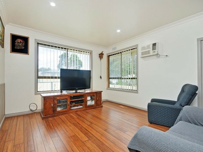 74 Comans Street, Morwell VIC 3840