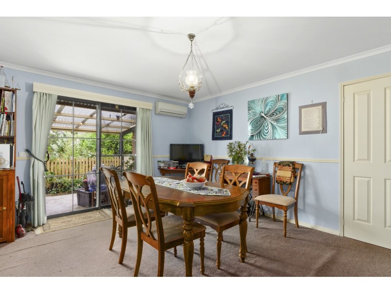 41 Humphreys Road, Toongabbie VIC 3856