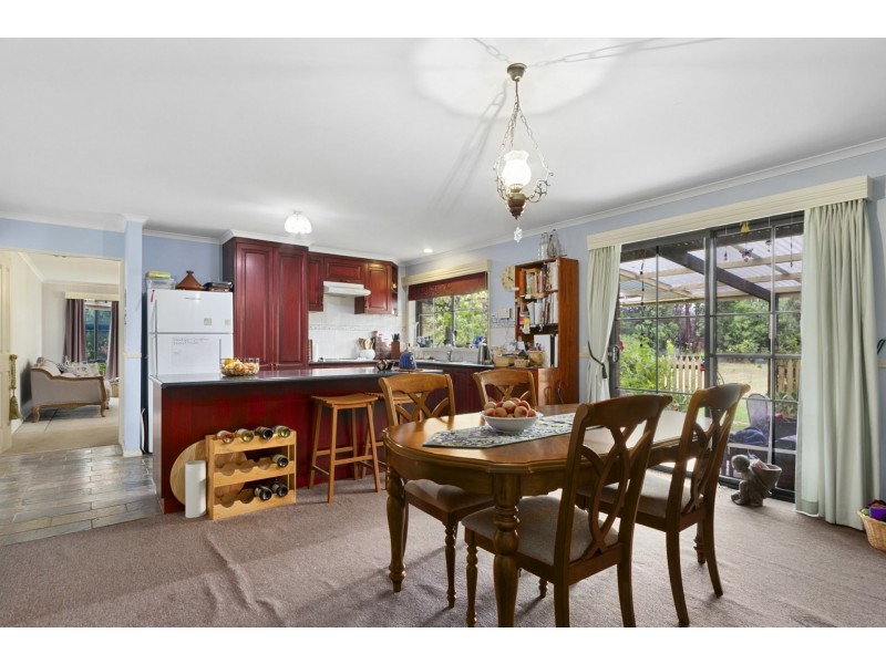 41 Humphreys Road, Toongabbie VIC 3856