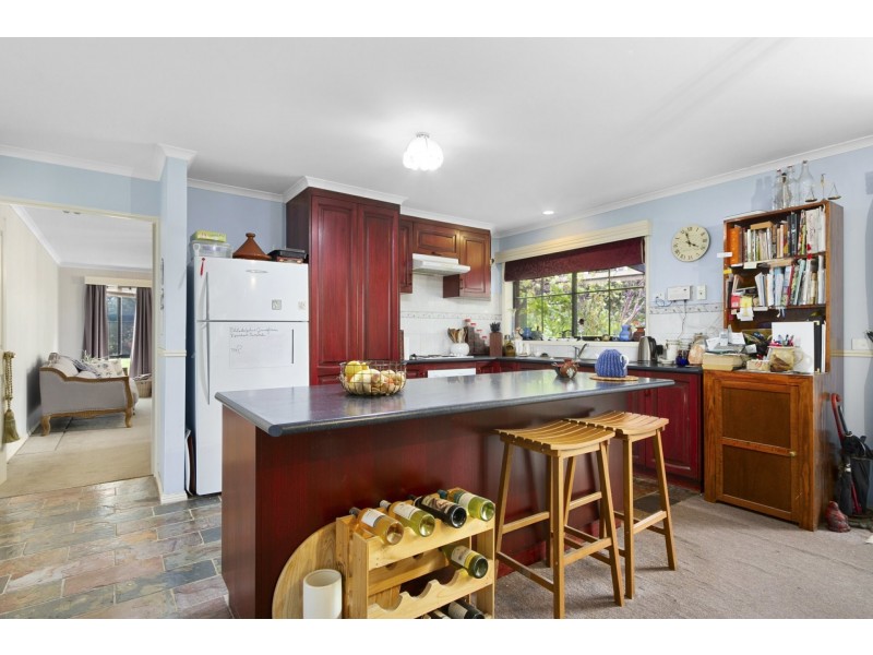 41 Humphreys Road, Toongabbie VIC 3856