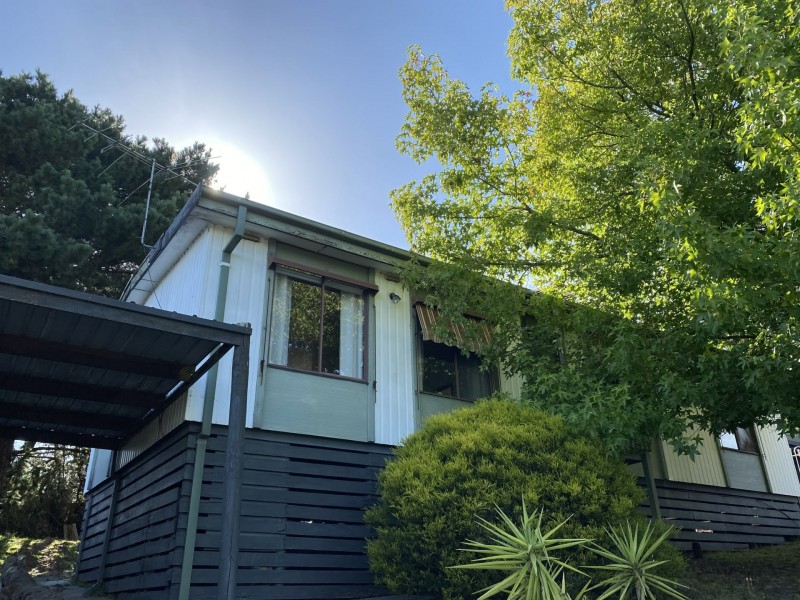 40 Smallburn Avenue, Newborough VIC 3825