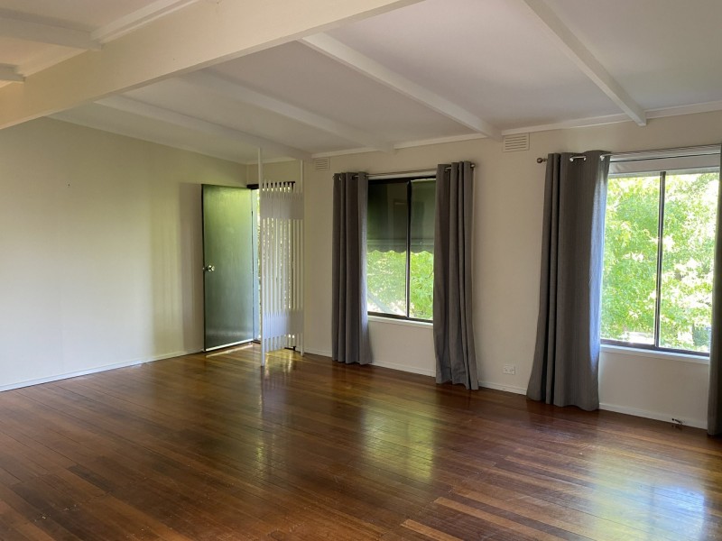 40 Smallburn Avenue, Newborough VIC 3825