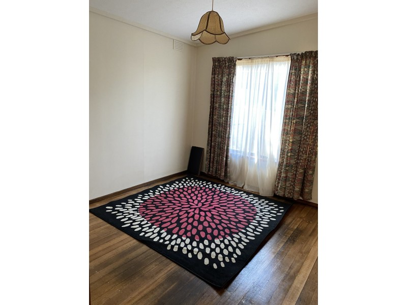 40 Smallburn Avenue, Newborough VIC 3825