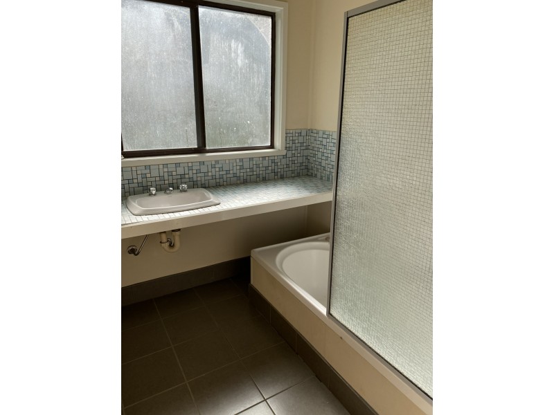 40 Smallburn Avenue, Newborough VIC 3825