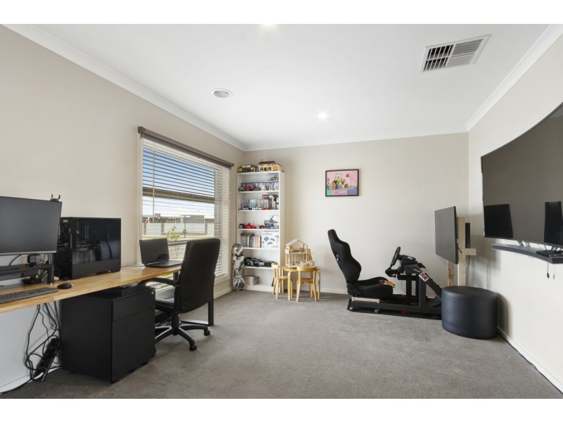 7 Cambridge Way, Traralgon VIC 3844