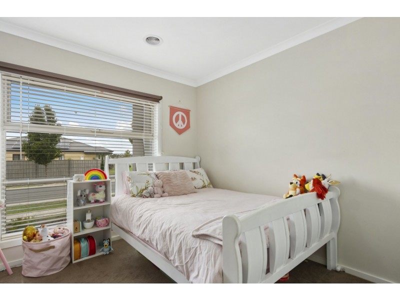 7 Cambridge Way, Traralgon VIC 3844
