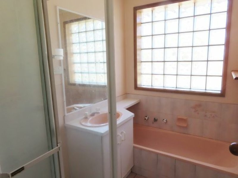 16 Ayres Court, Rosedale VIC 3847