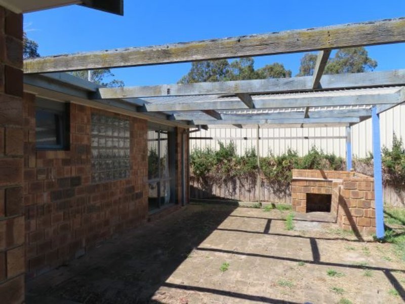 16 Ayres Court, Rosedale VIC 3847