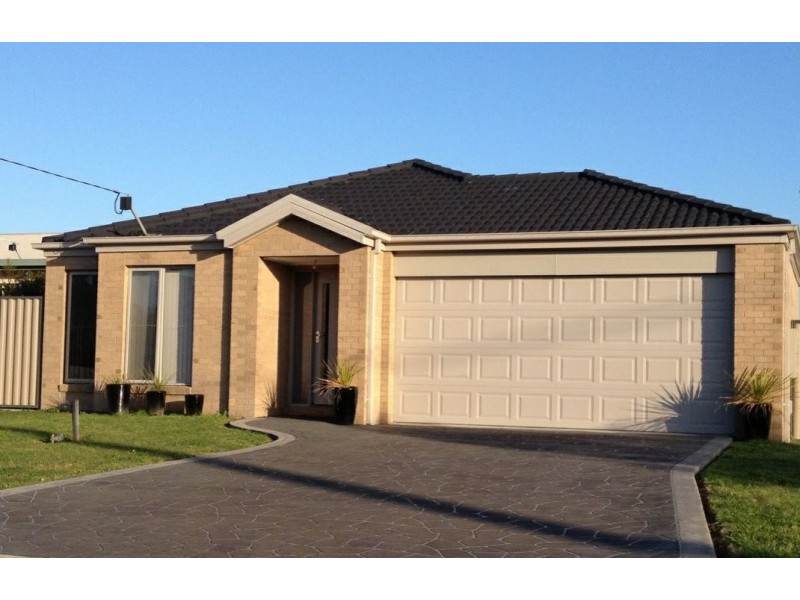 5 Rhodes Court, Glengarry VIC 3854