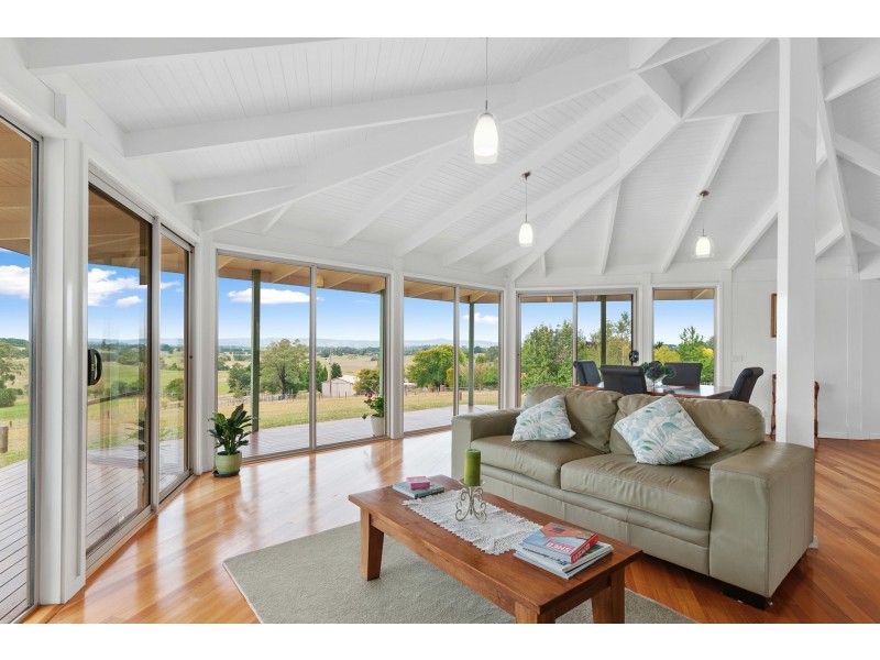 5 Solomans Road, Buln Buln VIC 3821