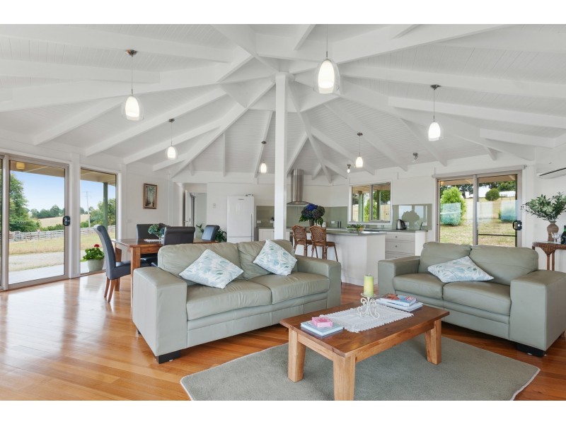 5 Solomans Road, Buln Buln VIC 3821