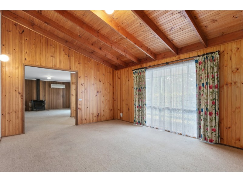 2 Tanjil Court, Willow Grove VIC 3825